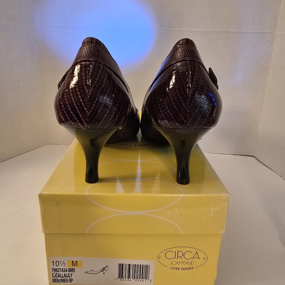 Circa Joan & David Callalily Brown Textured Heels Cutouts Size 10.5 10 1/2  NEW - Picture 3 of 6